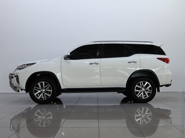 TOYOTA FORTUNER 2.8GD-6 EPIC A/T 2020